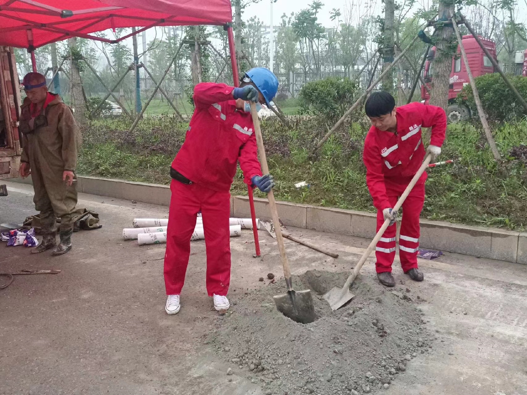 新北管道疏通哪家好】及时进行市政管道清淤